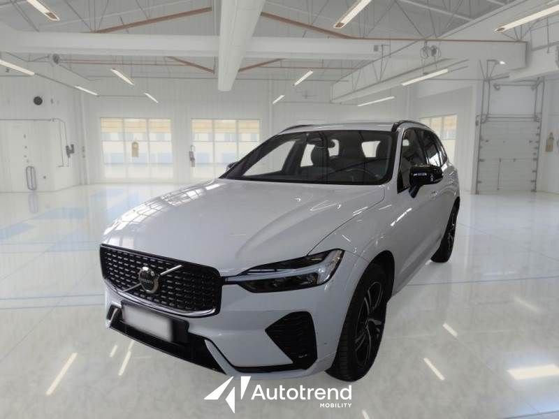 Volvo XC60  B4 197+14 CV Mild Hybrid Diesel Automatico R-Design