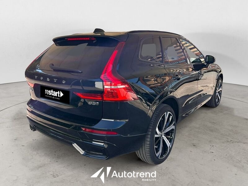 Volvo XC60  B5 235+14 CV AWD Mild-Hybrid Diesel Automatico Ultimate Dark