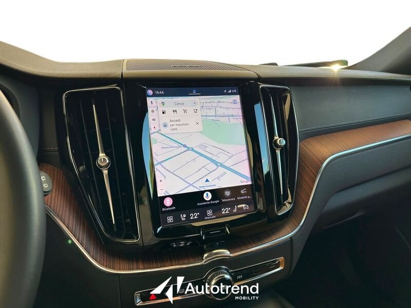 Volvo XC60  B5 235+14 CV AWD Mild-Hybrid Diesel Automatico Ultimate Dark