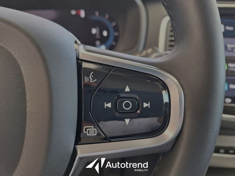 Volvo XC90  B5 235+14 CV AWD Mild Hybrid Diesel Automatico 7 Posti Core