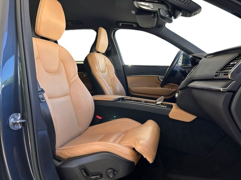 Volvo XC90  B5 235+14 CV AWD Mild Hybrid Diesl Automatico 7 Posti Plus Bright