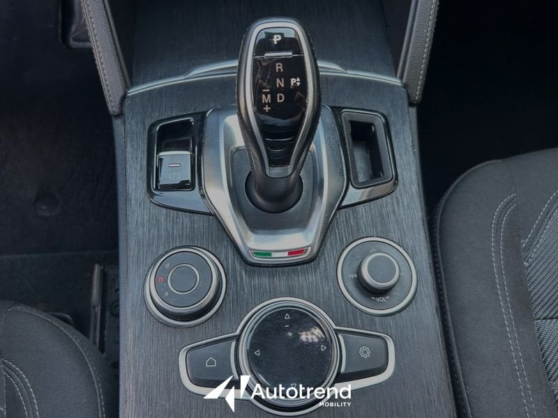 Alfa Romeo Stelvio  2.2 Turbo Diesel 190 CV Q4 Automatica AT8 Business