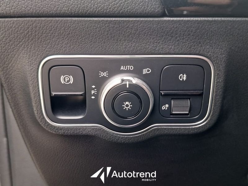 Mercedes-Benz   200 d 150 CV Automatica NAVI LED Business Extra