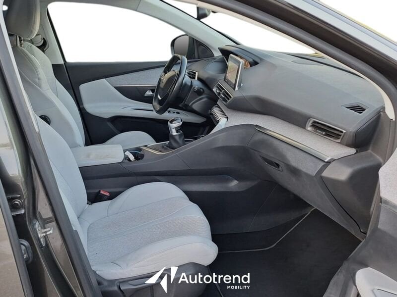 Peugeot 3008  1.6 BlueHDi 120 CV NAVI Allure S&S