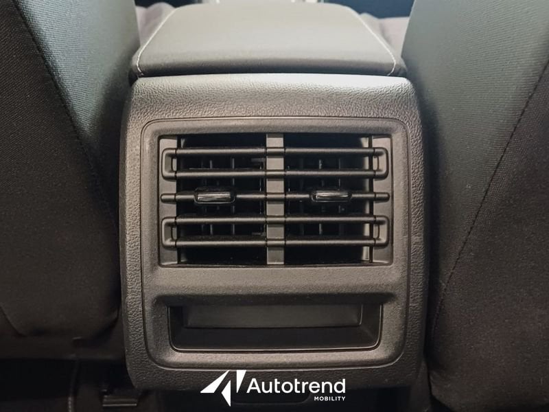 Volkswagen Golf  2.0 TDI 115 CV Automatica DSG NAVI LED SCR Life