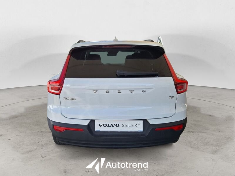 Volvo XC40  T2 129 CV Automatico Core N1 Autocarro
