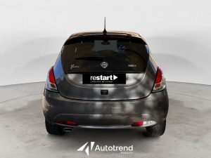 Lancia Ypsilon  1.0 FirefFly 70 CV Hybrid Oro S&S