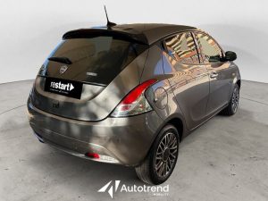 Lancia Ypsilon  1.0 FirefFly 70 CV Hybrid Oro S&S