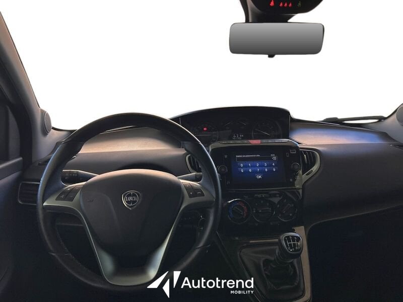 Lancia Ypsilon  1.0 FirefFly 70 CV Hybrid Oro S&S