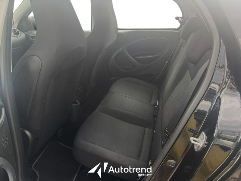 smart forFour  1.0 71 CV Twinamic Automatica Youngster