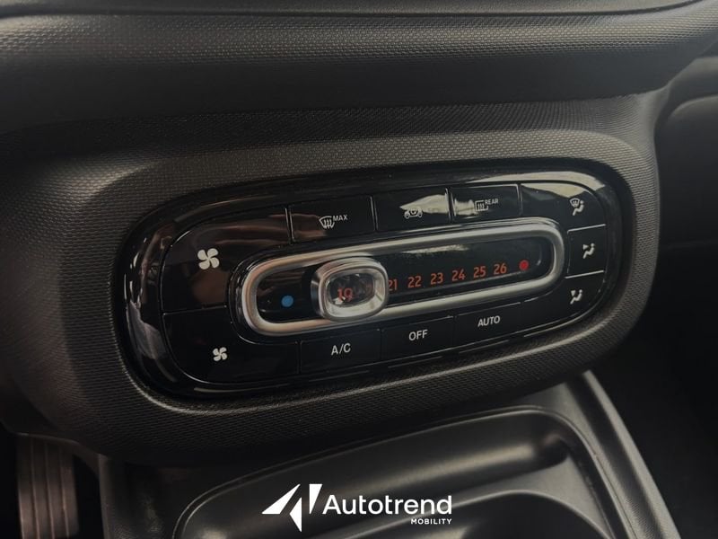 smart forFour  1.0 71 CV Twinamic Automatica Youngster