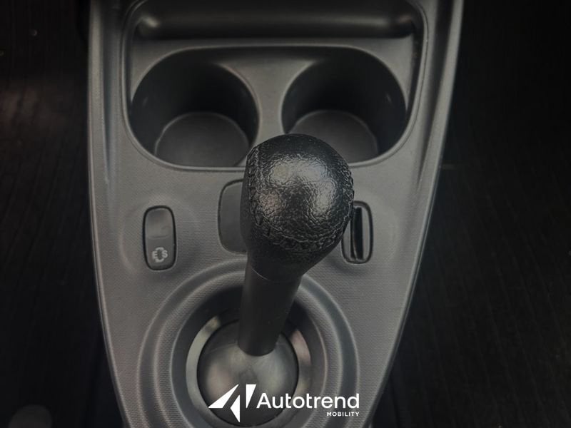 smart forFour  1.0 71 CV Twinamic Automatica Youngster
