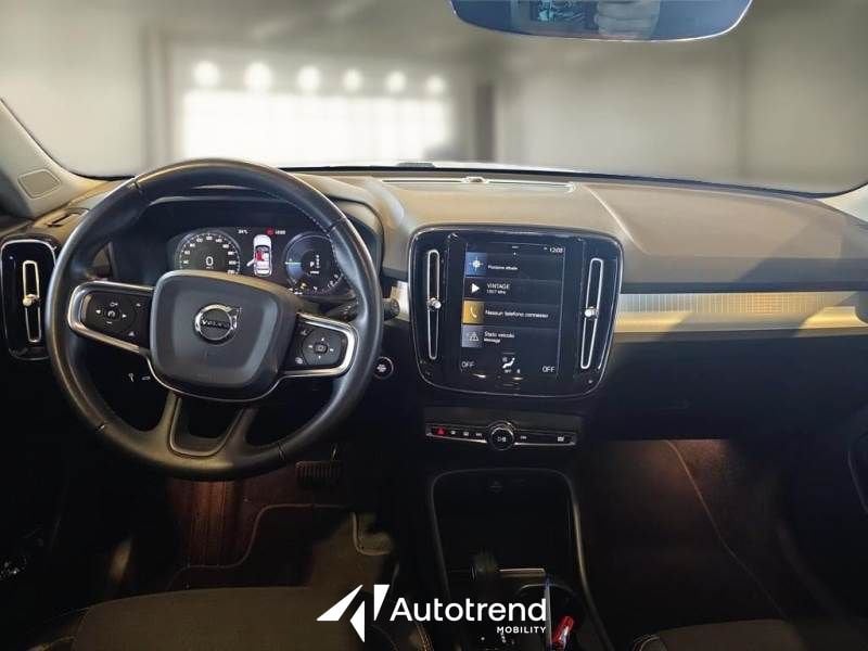 Volvo XC40  T5 180+82 CV Recharge Plug-In Hybrid Business Plus