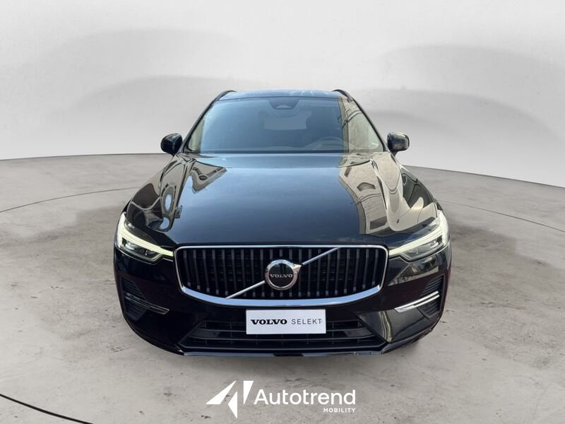 Volvo XC60  B4 179+14 CV Mild Hybrid Diesel Automatica Core